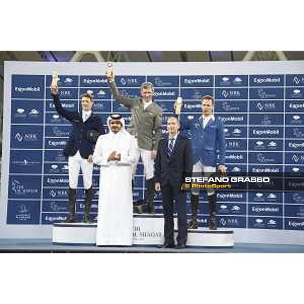 Sheikh Joaan bin Hamad bin Khalifa Al Thani presents the trophy to Ludger Beerbaum Doha,5th march 2016 ph.©.CHI Al Shaqab/Stefano Grasso all rights reserved
