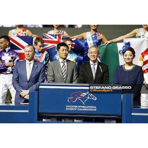 Longines International Jockeys\' Championship - Opening Ceremony - Mr Yeung Tak-Keung (Commissioner for Sports), Dr Anthony Chow (Chairman HKJC), Mr Winfried Engelbrecht-Bresges (CEO HKJC) and Ms Karen Au Yeung (VP of Longines HK) - Hong Kong, Happy Valley Racecourse - 4 December 2019 - ph.Stefano Grasso/Longines